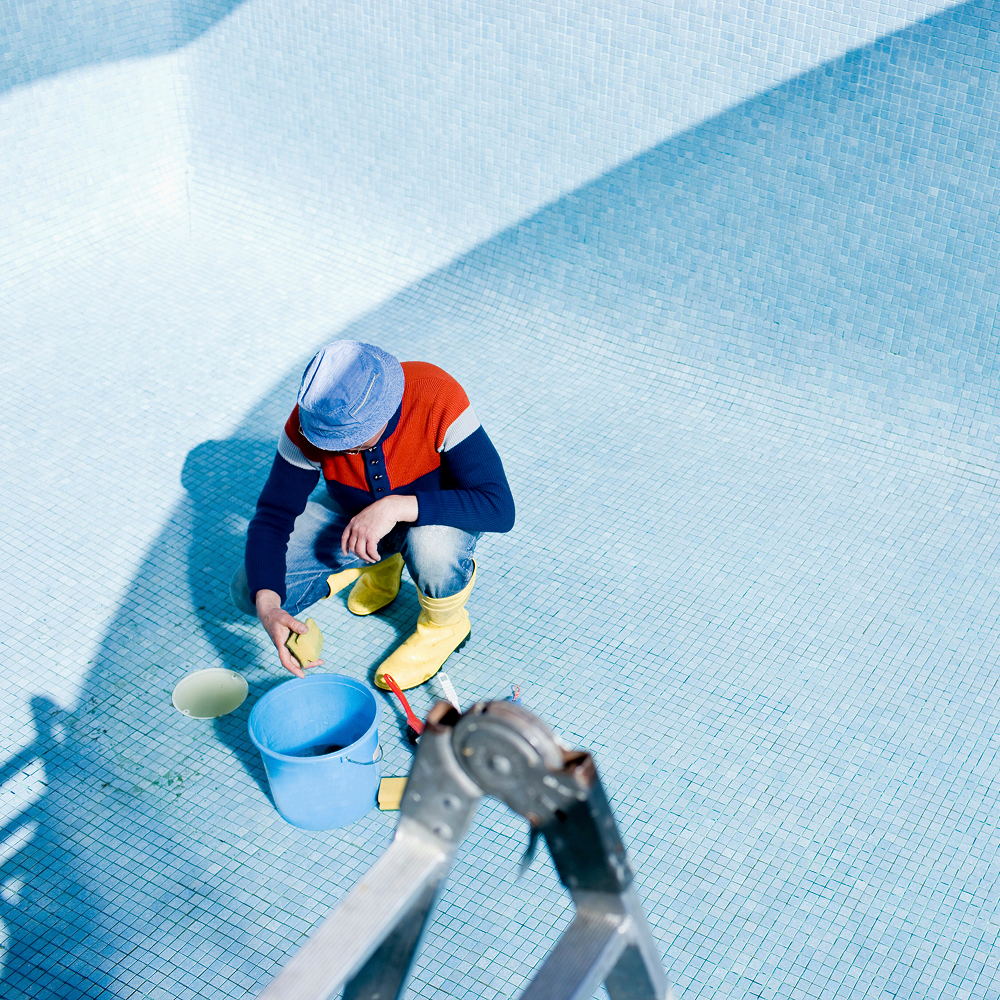 professional pool maintenance