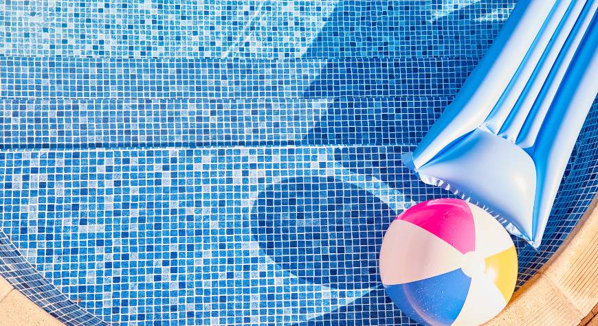 pool-finish-tiled-swimming-pool